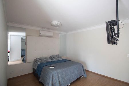 Casa à venda com 151m², 3 quartos e 3 vagasSuíte 