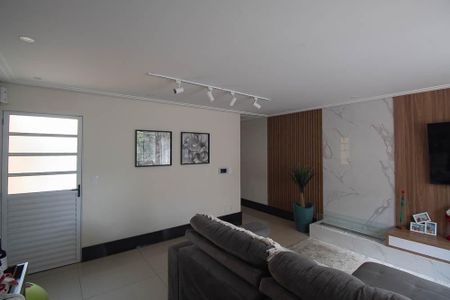 Sala  de casa à venda com 3 quartos, 151m² em Vila Maria Alta, São Paulo