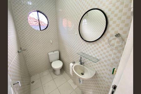 Casa para alugar com 81m², 2 quartos e sem vagaLavabo