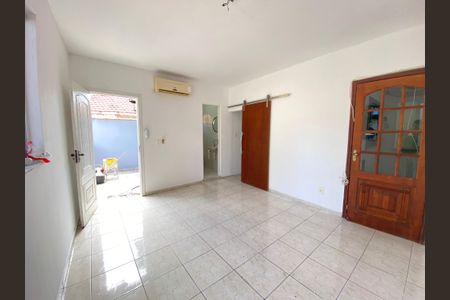 sala de casa para alugar com 2 quartos, 81m² em Piedade, Rio de Janeiro