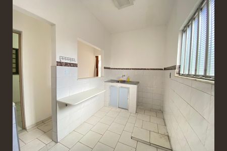 Casa para alugar com 81m², 2 quartos e sem vagaCozinha