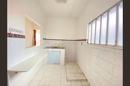 Casa para alugar com 81m², 2 quartos e sem vagaCozinha