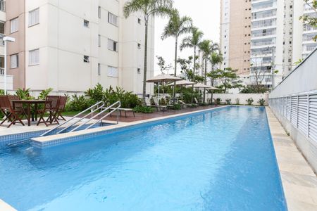 Apartamento para alugar com 77m², 2 quartos e 1 vagaÁrea comum - Piscina