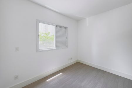 Apartamento para alugar com 77m², 2 quartos e 1 vagaSuíte