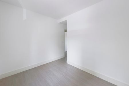 Apartamento para alugar com 77m², 2 quartos e 1 vagaSuíte