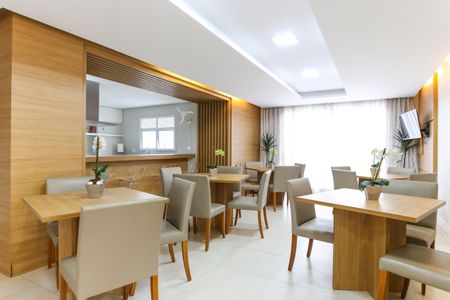 Apartamento para alugar com 77m², 2 quartos e 1 vagaÁrea comum - Salão de festas