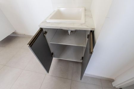 Apartamento para alugar com 35m², 2 quartos e sem vaga Apartamento para alugar com 35m², 2 quartos e sem vagaCozinha e Área de Serviço