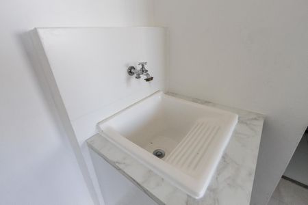 Apartamento para alugar com 35m², 2 quartos e sem vaga Apartamento para alugar com 35m², 2 quartos e sem vagaCozinha e Área de Serviço