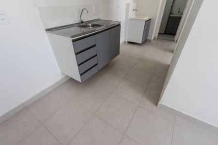 Apartamento para alugar com 35m², 2 quartos e sem vaga Apartamento para alugar com 35m², 2 quartos e sem vagaCozinha e Área de Serviço