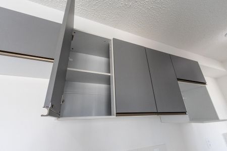 Apartamento para alugar com 35m², 2 quartos e sem vaga Apartamento para alugar com 35m², 2 quartos e sem vagaCozinha e Área de Serviço