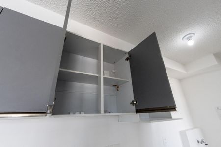 Apartamento para alugar com 35m², 2 quartos e sem vaga Apartamento para alugar com 35m², 2 quartos e sem vagaCozinha e Área de Serviço