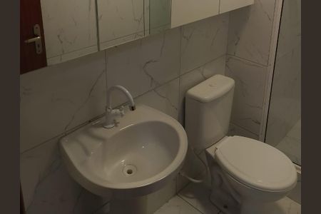 Apartamento para alugar com 60m², 2 quartos e sem vagaBanheiro 