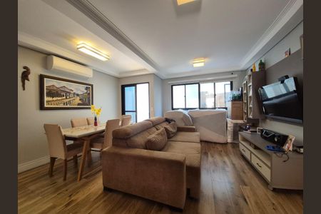 Foto 01 de casa de condomínio à venda com 3 quartos, 116m² em Vila Santo Estefano, São Paulo