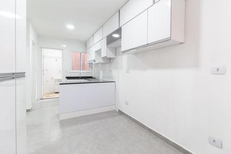 Sala - Cozinha de apartamento para alugar com 2 quartos, 40m² em Cidade Líder, São Paulo