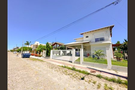 Casa para alugar com 200m², 4 quartos e 4 vagasVista da Rua