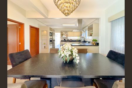 Casa para alugar com 200m², 4 quartos e 4 vagasSala de Jantar