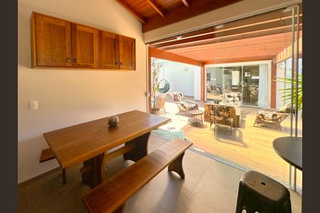 Casa para alugar com 200m², 4 quartos e 4 vagasÁrea gourmet