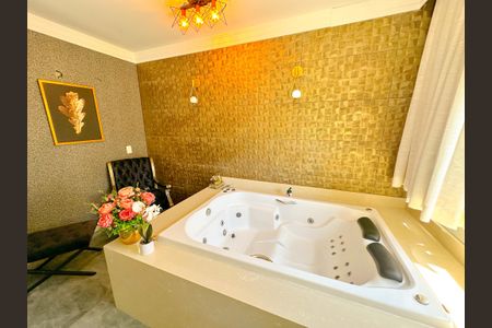 Casa para alugar com 200m², 4 quartos e 4 vagasSuíte master