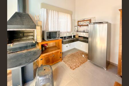 Casa para alugar com 200m², 4 quartos e 4 vagasÁrea gourmet