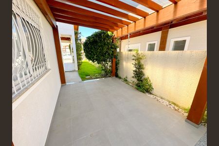 Casa para alugar com 200m², 4 quartos e 4 vagasÁrea externa