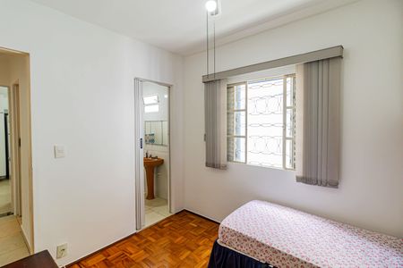 Casa à venda com 2 quartos, 171m² em Jaguaré, São Paulo