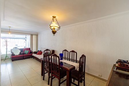 Casa à venda com 171m², 2 quartos e 2 vagasSala