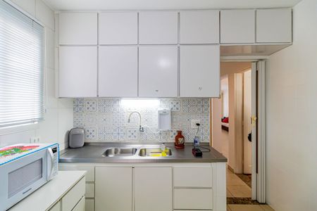 Casa à venda com 171m², 2 quartos e 2 vagasCozinha