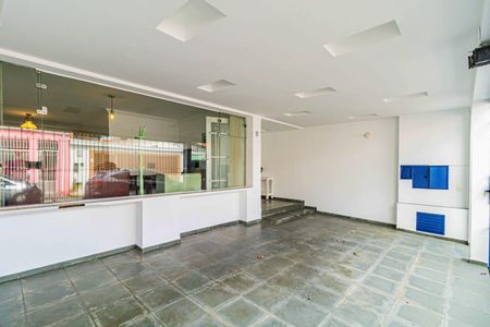 Casa à venda com 171m², 2 quartos e 2 vagasGaragem