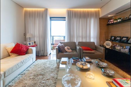 Apartamento à venda com 123m², 2 quartos e 2 vagasFoto 04