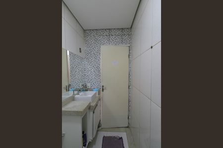 Casa à venda com 364m², 3 quartos e 4 vagasBanheiro