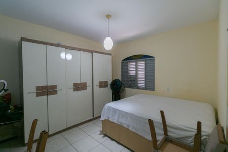 Casa à venda com 364m², 3 quartos e 4 vagasQuarto 1