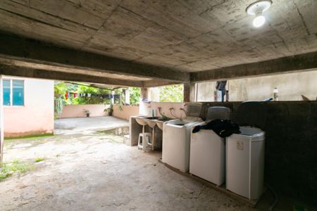 Casa à venda com 364m², 3 quartos e 4 vagasÁrea de Serviço