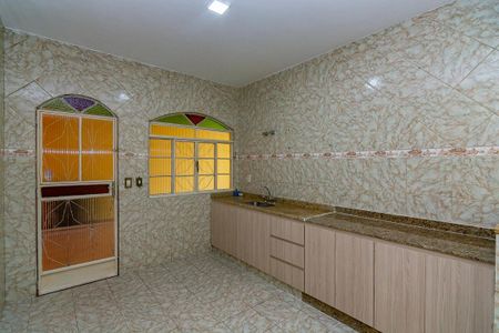 Casa para alugar com 100m², 3 quartos e 1 vagaCozinha