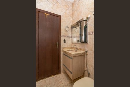 Casa para alugar com 100m², 3 quartos e 1 vagaBanheiro Social