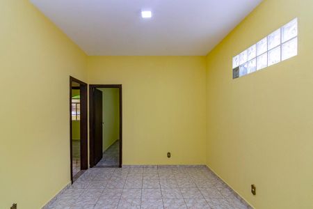 Casa para alugar com 100m², 3 quartos e 1 vagaCopa