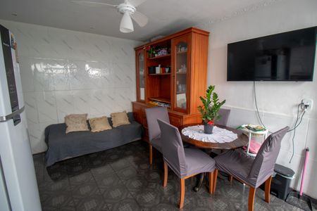 Sala de casa à venda com 3 quartos, 108m² em Irajá, Rio de Janeiro