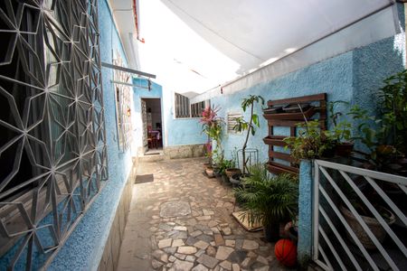 Casa à venda com 108m², 3 quartos e 1 vagaQuintal