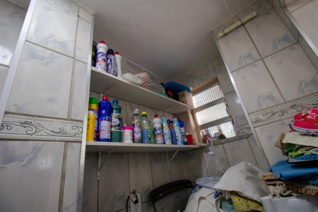 Casa à venda com 108m², 3 quartos e 1 vagaÁrea de Serviço