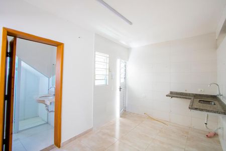 Sala/Cozinha de casa para alugar com 2 quartos, 44m² em Vila Guarani, Santo André