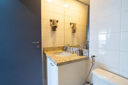 Apartamento à venda com 56m², 1 quarto e 1 vaga Apartamento à venda com 56m², 1 quarto e 1 vagaBanheiro