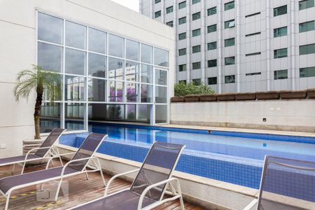 Apartamento à venda com 56m², 1 quarto e 1 vaga Apartamento à venda com 56m², 1 quarto e 1 vagaÁrea comum - Piscina