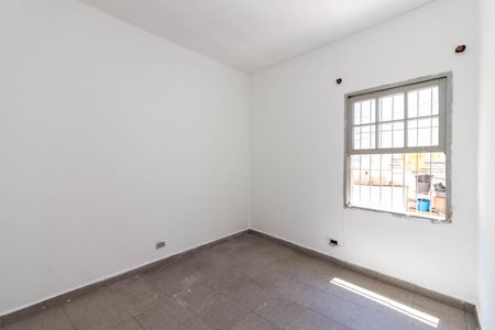 Casa à venda com 240m², 3 quartos e 6 vagasEdícula - Quarto