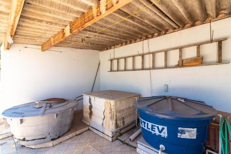 Casa à venda com 240m², 3 quartos e 6 vagasCobertura