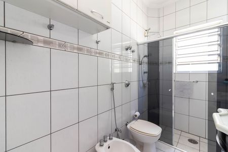 Casa à venda com 240m², 3 quartos e 6 vagasBanheiro
