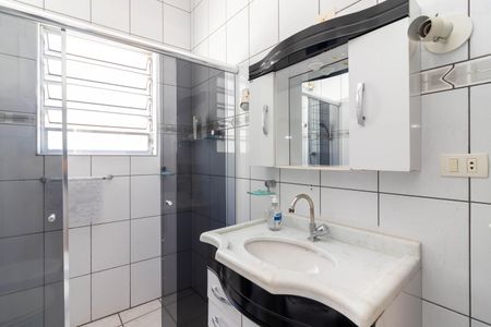 Casa à venda com 240m², 3 quartos e 6 vagasBanheiro