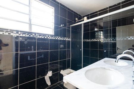 Apartamento à venda com 73m², 2 quartos e sem vagaBanheiro