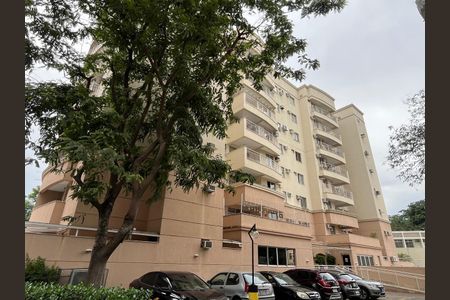 Apartamento para alugar com 78m², 3 quartos e 1 vagaFachada do bloco