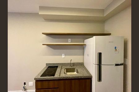 Foto 04 de kitnet/studio à venda com 1 quarto, 25m² em Pinheiros, São Paulo