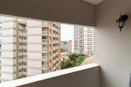 Sacada Sala de apartamento à venda com 2 quartos, 62m² em Centro, Campinas