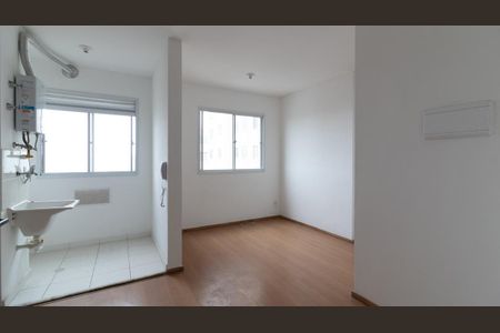 Sala/Cozinha de apartamento para alugar com 2 quartos, 48m² em Cidade Patriarca, São Paulo